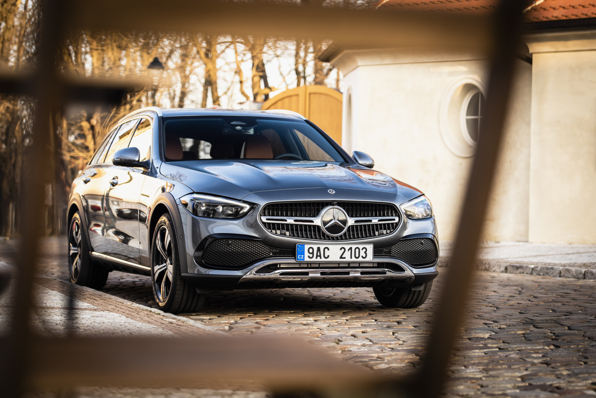 mercedes-benz-tridy-c-all-terrain-220d_13
