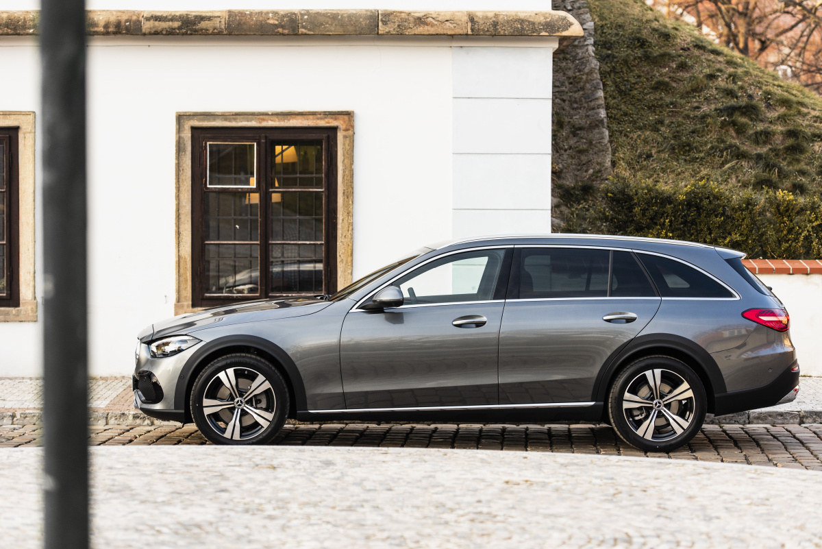 mercedes-benz-tridy-c-all-terrain-220d_14