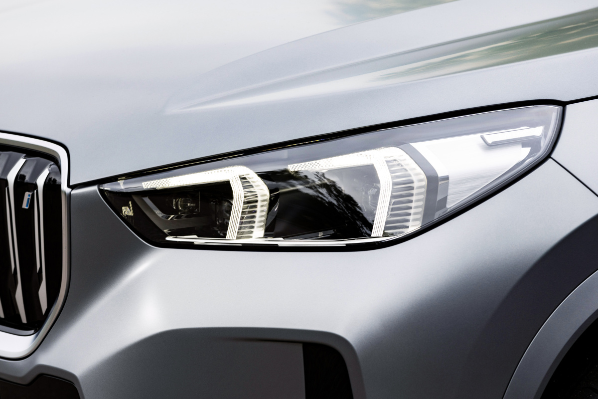 BMW iX1 xDrive30