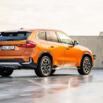 p90482371_highres_bmw-x1-set-of-local