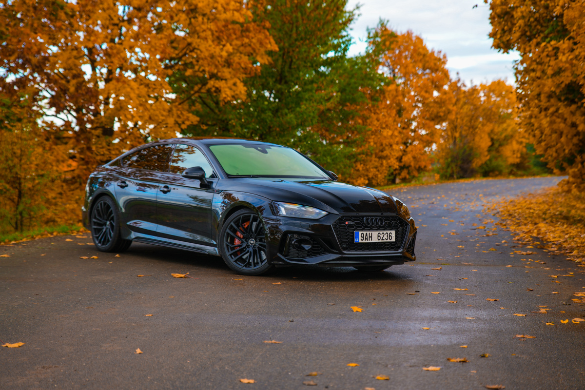 audi-rs-5-sportback-2