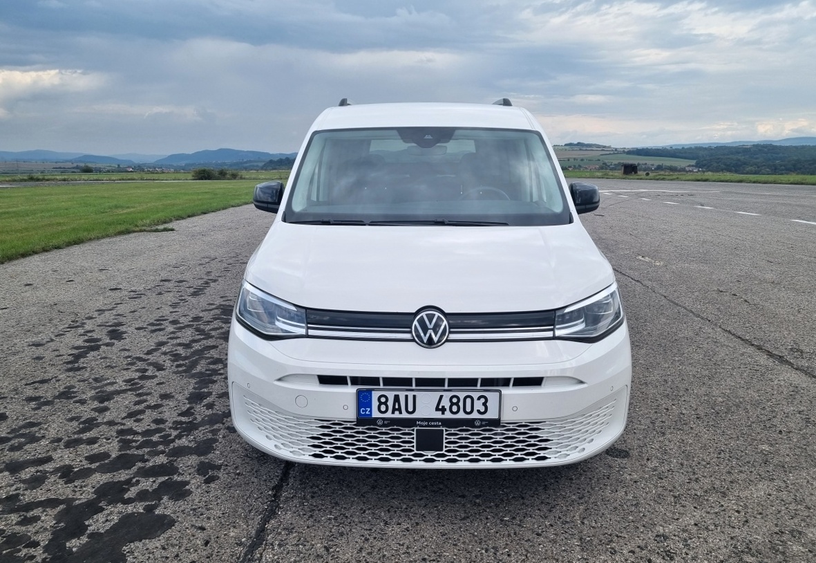 vw-caddy-2022-1