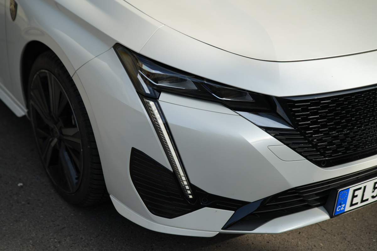 peugeot-308-2022-4