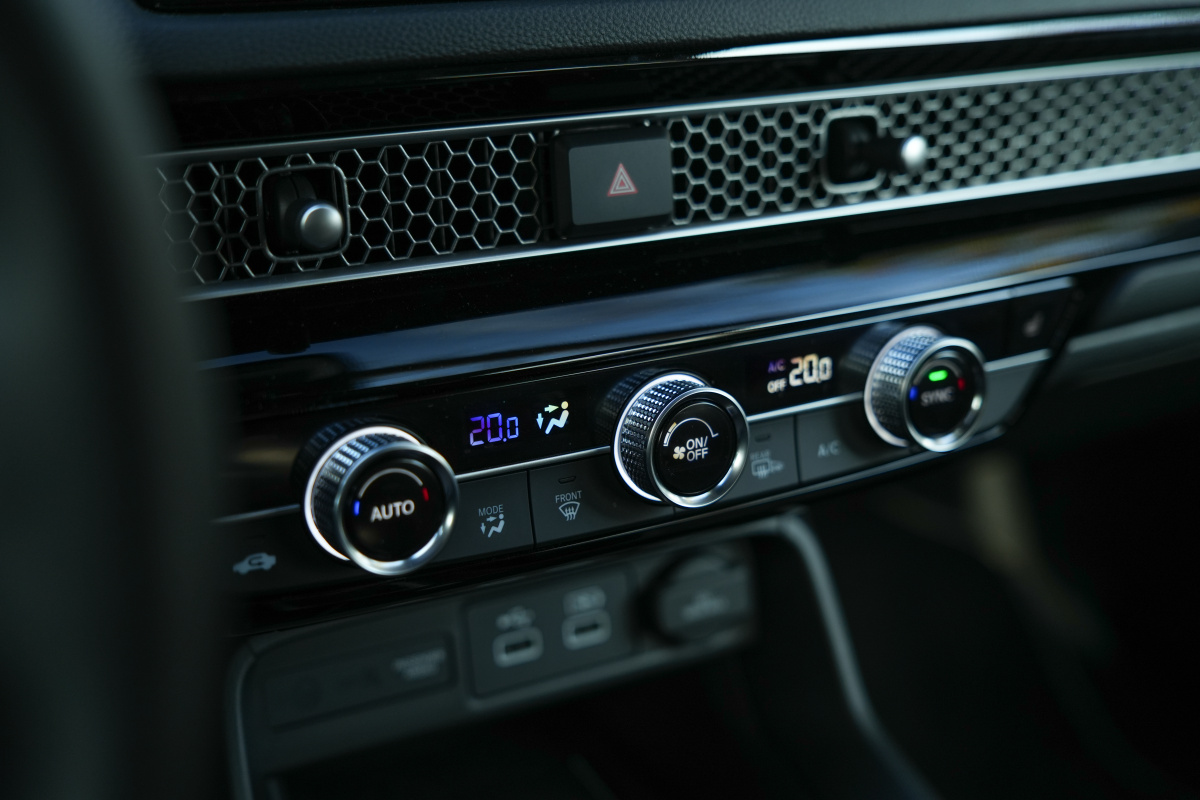 honda-civic-2023-18