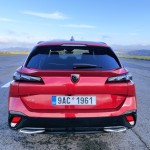 peugeot-308-sw-2023-25