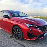 peugeot-308-sw-2023-8