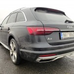 audi-a4-allroad-2023-21