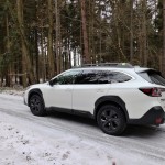 subaru-outback-2023-2
