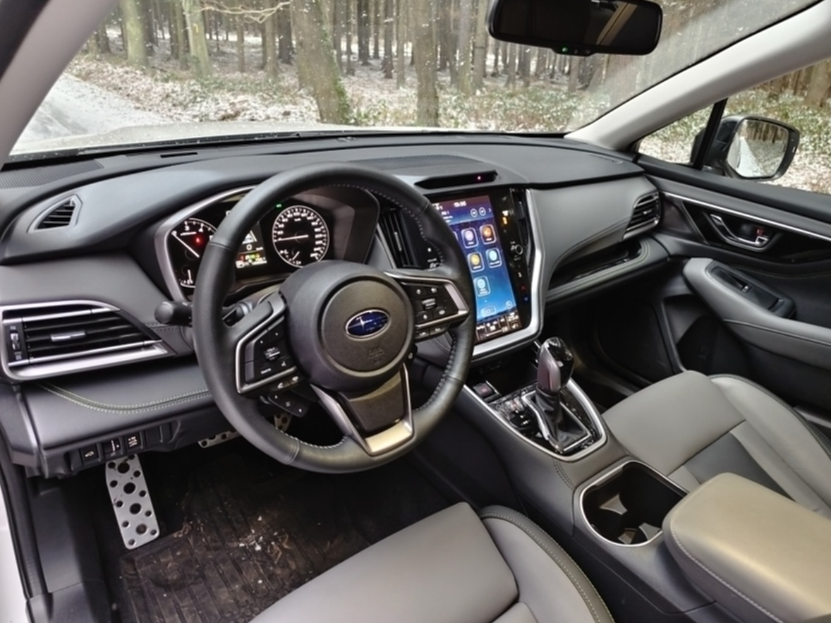 subaru-outback-2023-23