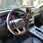 ford-explorer-2023-25