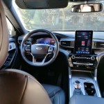 ford-explorer-2023-7