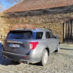 ford-explorer-2023-9