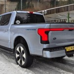 ford-f150-lightning-2023-10