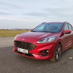 ford-kuga-2023-2