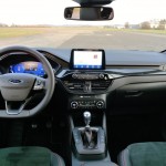 ford-kuga-2023-22