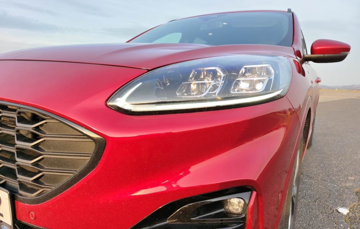 ford-kuga-2023-6