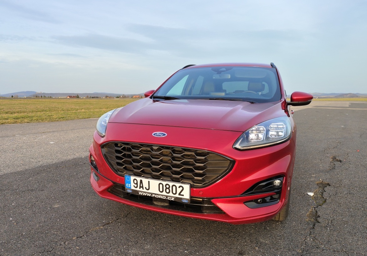 ford-kuga-2023-8