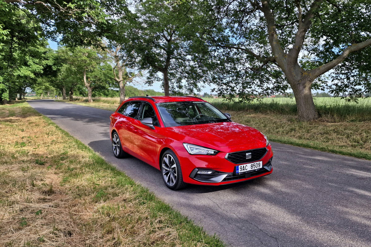 seat-leon-2023-8