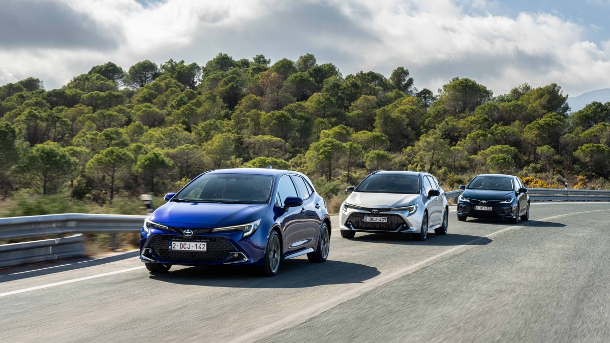 2023-corolla-dpl-combo-shots_10