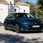 2023-corolla-sedan-dpl_01