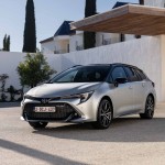 2023-corolla-touring-sports-dpl-01