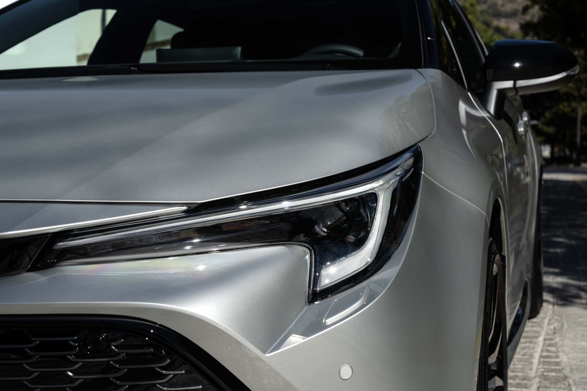 2023-corolla-touring-sports-dpl-37