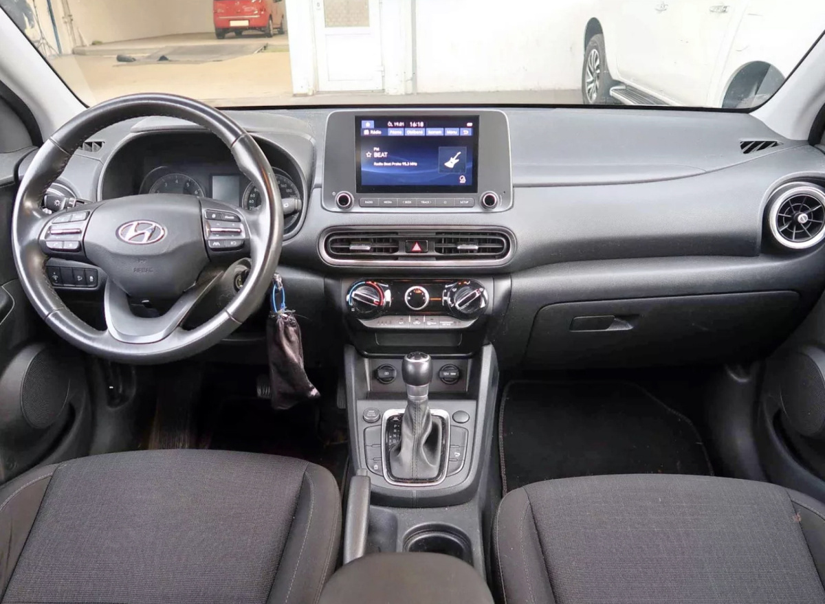 hyundai-kona-12