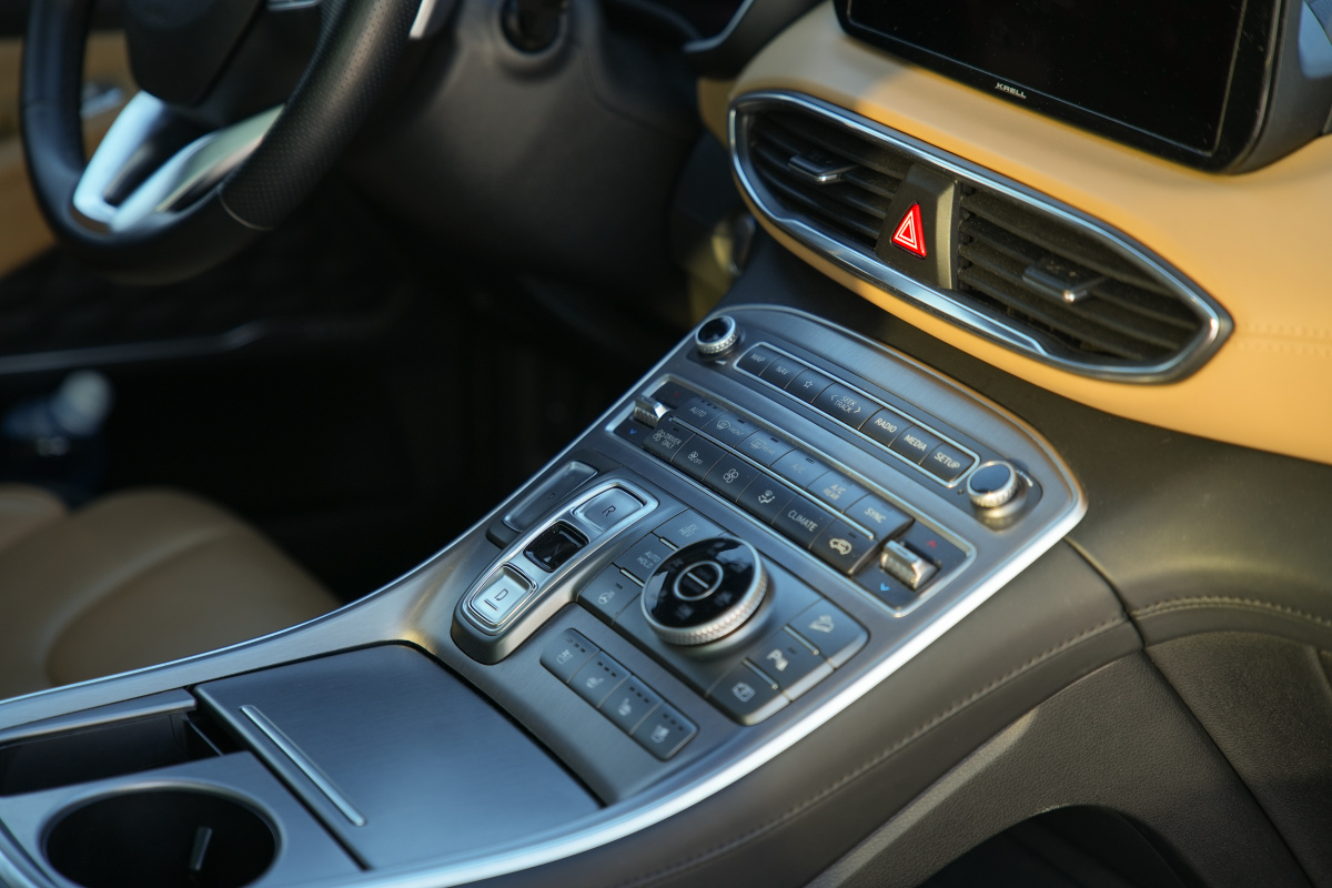 hyundai-santa-fe-2023-16