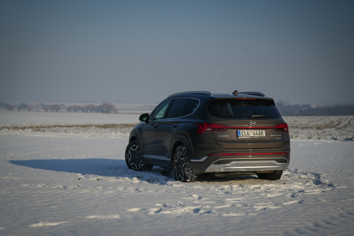 hyundai-santa-fe-2023-9