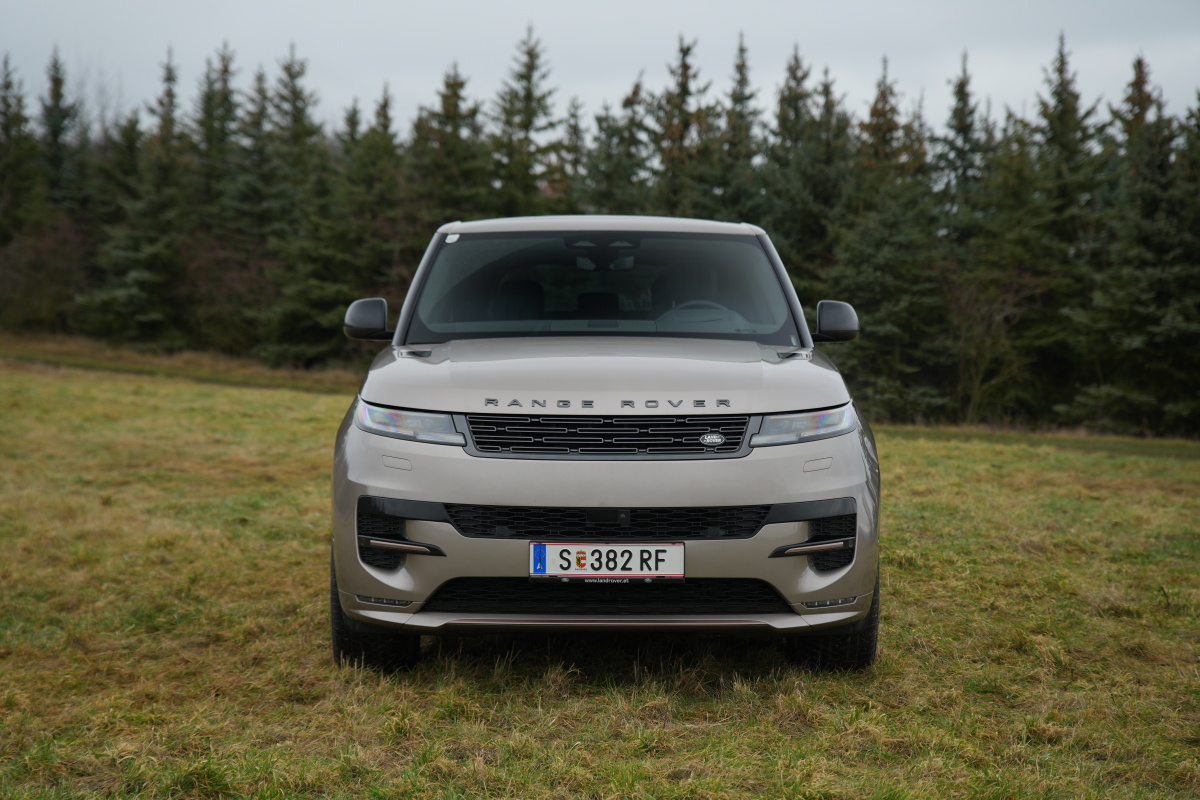 range-rover-sport-2023-1