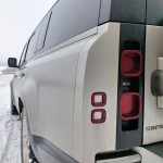 land-rover-defender-130-2023-13