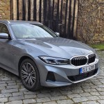 bmw-330e-2023-10