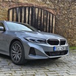 bmw-330e-2023-11