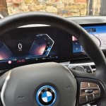 bmw-330e-2023-18