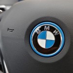 bmw-330e-2023-22