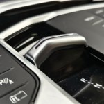 bmw-330e-2023-23