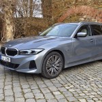 bmw-330e-2023-5