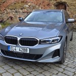 bmw-330e-2023-9