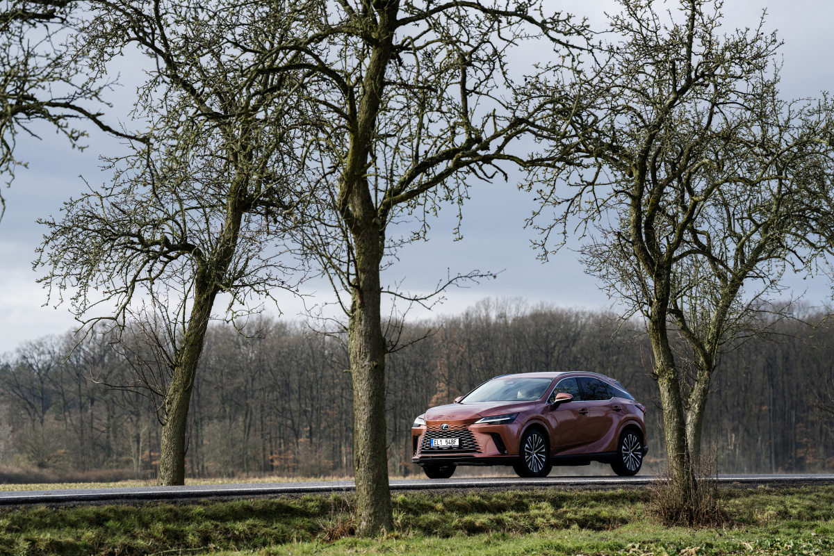 jk_20230309_lexus_rx_chmcely_0006