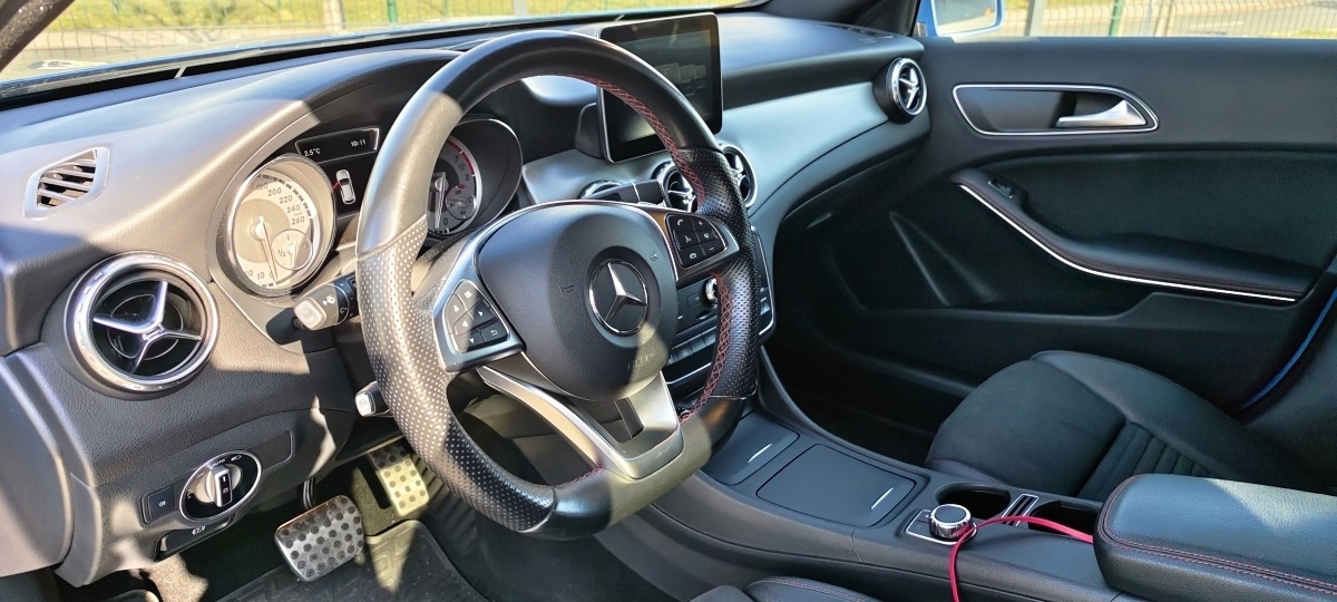 mercedes-benz-gla-23
