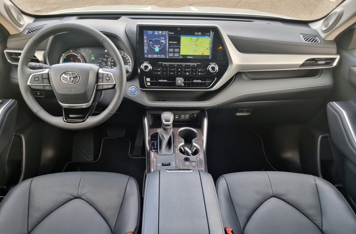 toyota-highlander-2023-19