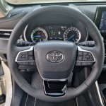 toyota-highlander-2023-24