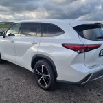 toyota-highlander-2023-4