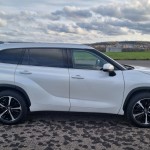 toyota-highlander-2023-9