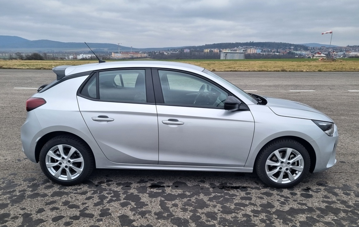 opel-corsa-2023-7
