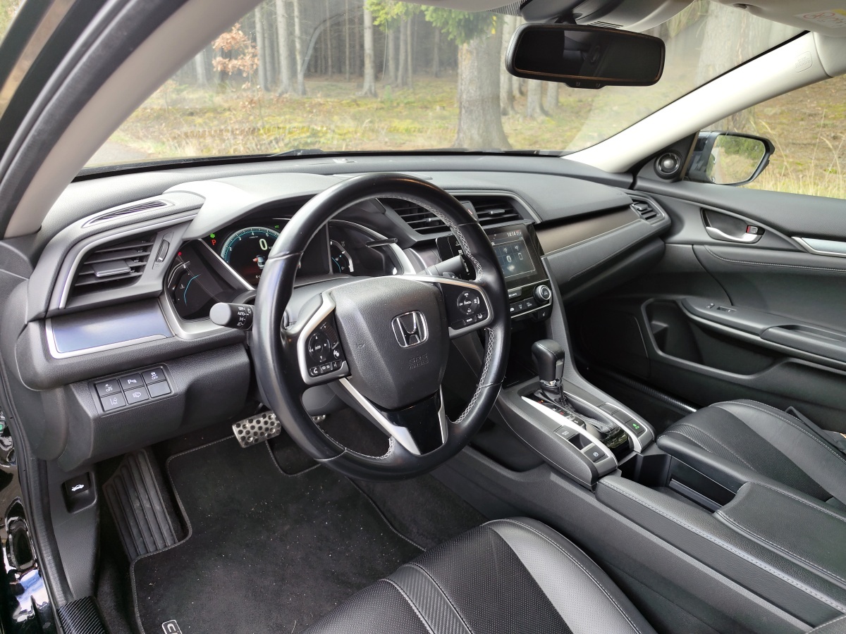 honda-civic-sedan-10-14