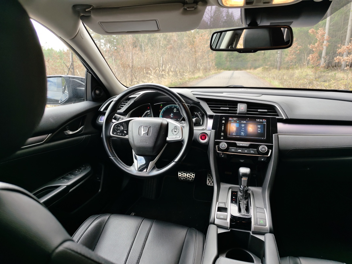 honda-civic-sedan-10-5