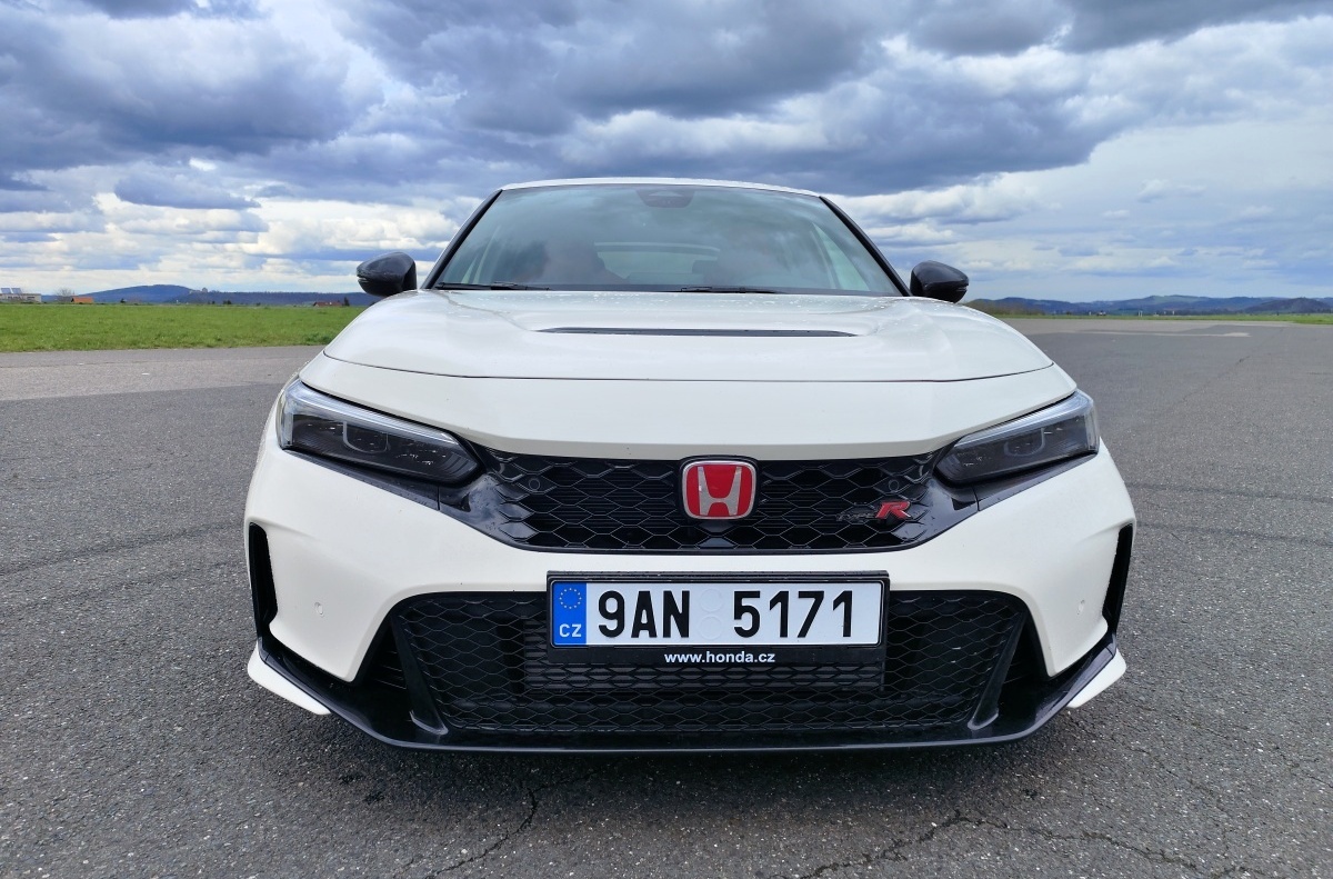honda-civic-type-r-2023-10