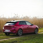 opel-astra-2023-12