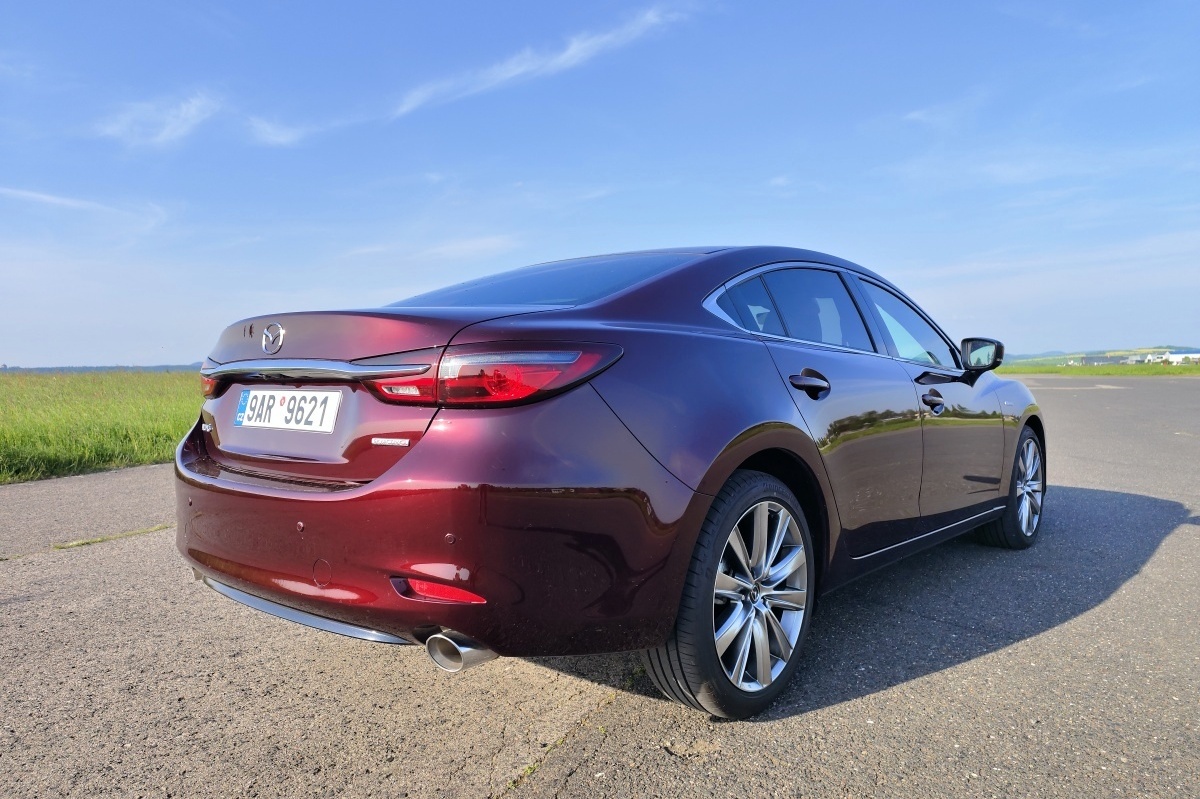 mazda-6-20th-anniversary-2023-28